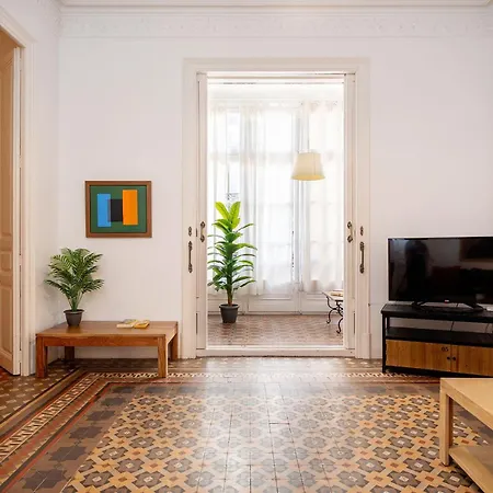 Luxury Business Gran Via - 2 - Romantic Eixample - 8min Passeig Gracia * 바르셀로나