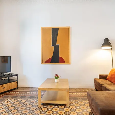 Luxury Business Gran Via - 2 - Romantic Eixample - 8min Passeig Gracia *