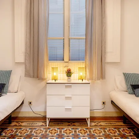 Luxury Business Gran Via - 2 - Romantic Eixample - 8min Passeig Gracia 아파트