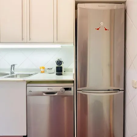 아파트 Luxury Business Gran Via - 2 - Romantic Eixample - 8min Passeig Gracia 바르셀로나